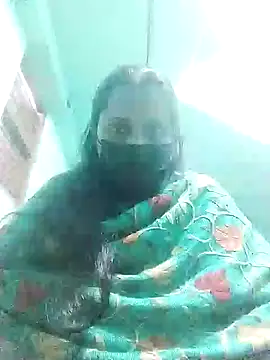 debpriyasen92 online show from January 7, 4:59 am