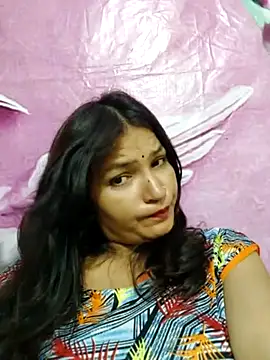 Priyaa 1433 online show from July 17, 5:40 pm