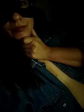 Velmoramoon11 online show from January 17, 7:57 am