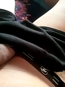 folkdam80 online show from April 17, 6:27 am