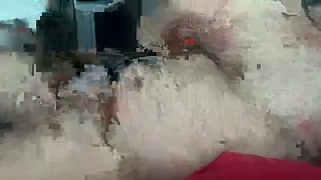 Snapshot of gilou51x chatting on July 1, 4:58 am gilou51x online show from July 1, 4:58 am