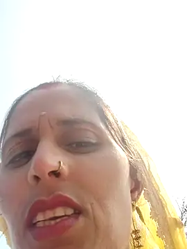 Bhavna8080 online show from February 21, 8:37 am