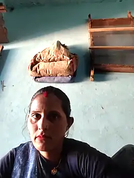 Snapshot of Bhavna8080 chatting on April 23, 7:41 am Bhavna8080 online show from April 23, 7:41 am