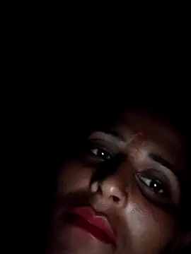 Snapshot of Bhavna8080 chatting on July 7, 11:31 pm Bhavna8080 online show from July 7, 11:31 pm