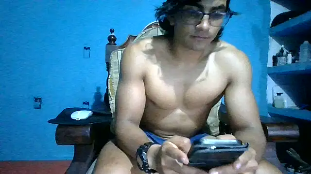 Snapshot of Xaviervtg chatting on May 26, 2:46 pm Xaviervtg online show from May 26, 2:46 pm