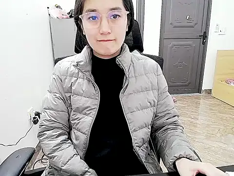 Shulee- online show from February 10, 8:07 am