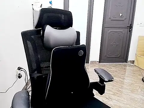 Shulee- online show from March 24, 3:22 am