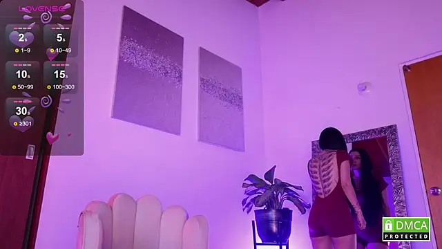 paula t online show from April 18, 11:58 am