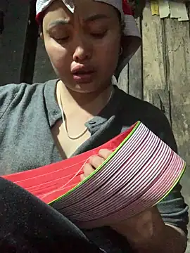 hinicky-0 online show from February 22, 1:53 pm