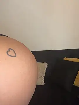 Kaly vibes online show from February 28, 9:38 pm