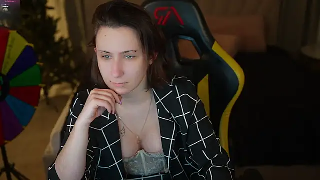 Zoe Kiss online show from January 10, 7:26 pm