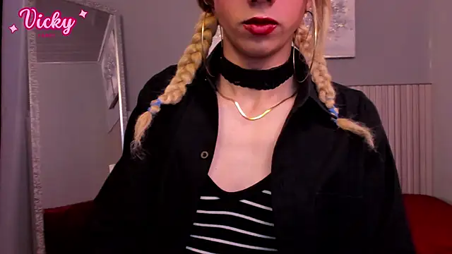 vicky fant4sy online show from March 11, 1:50 pm