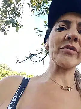 Monita Med online show from April 2, 1:53 pm