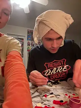 Snapshot of SugarNCinnamon chatting on February 4, 12:27 am SugarNCinnamon online show from February 4, 12:27 am