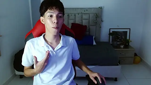 Nico  fox123 online show from January 5, 6:22 pm