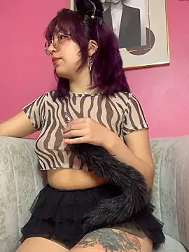 SweetMilly online show from January 8, 8:33 pm