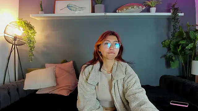 Kira Exe  online show from March 31, 11:32 am