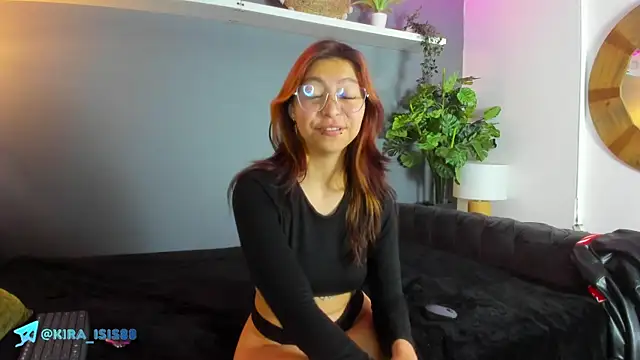 Kira Exe  online show from June 4, 11:38 am