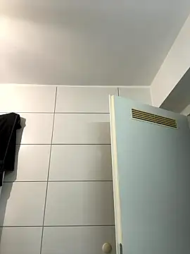 youngpablo4 online show from January 9, 1:25 pm