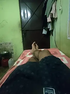 Snapshot of Pagelboy_089 chatting on June 23, 6:33 am Pagelboy 089 online show from June 23, 6:33 am