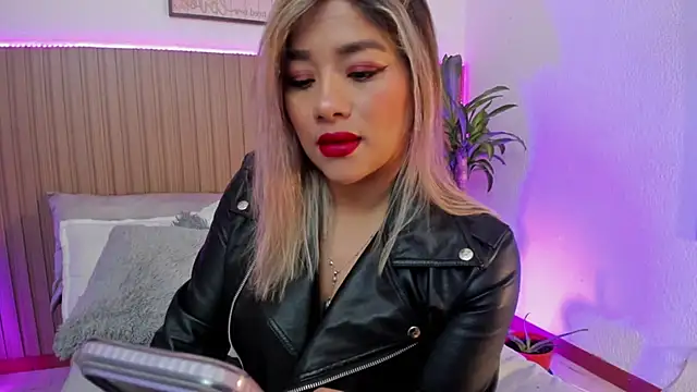 IndieMiller online show from April 7, 11:21 am