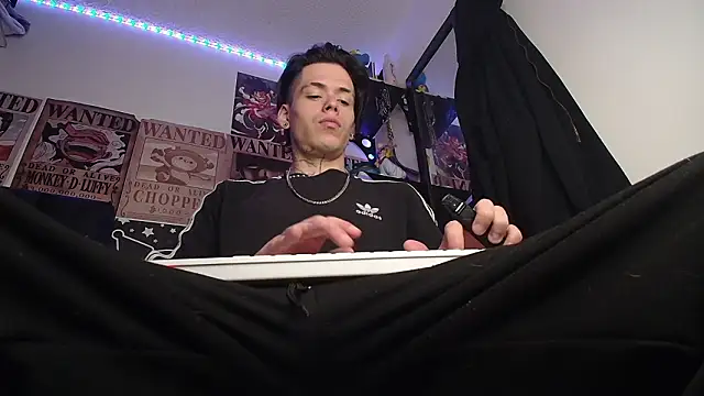 Snapshot of Anhony_Muscle chatting on March 2, 7:32 pm Anhony Muscle online show from March 2, 7:32 pm