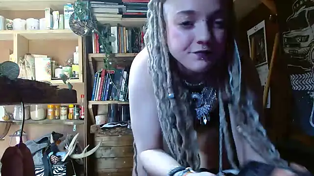 spiralhokkaido23 online show from April 17, 1:36 pm