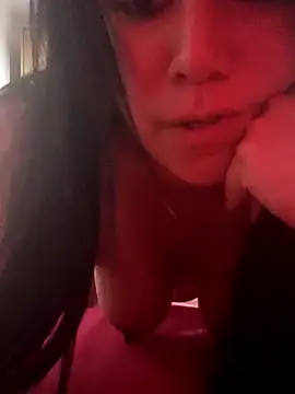 daaibabyxxx online show from March 3, 11:27 am