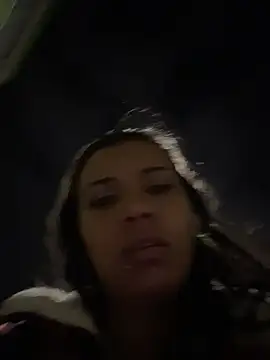 cinthia2011 online show from January 10, 3:19 am