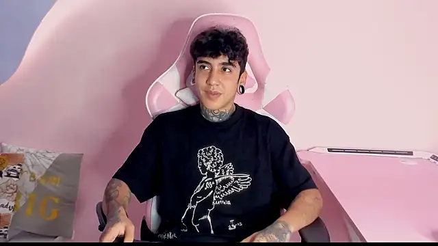 MarkOlsenn online show from January 14, 8:58 pm