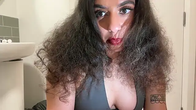 fayfay21xh online show from March 17, 6:44 pm