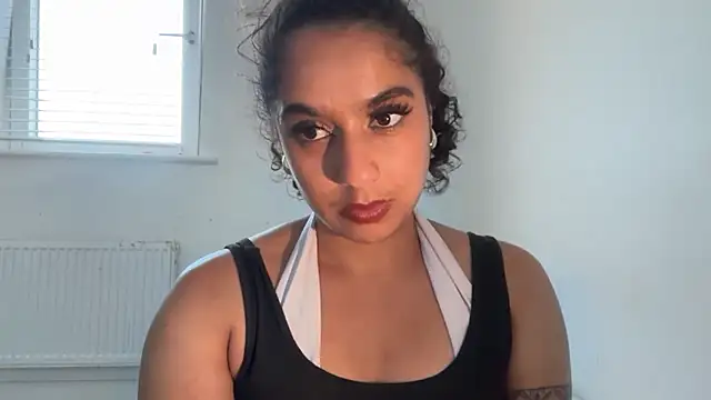 Snapshot of fayfay21@xh chatting on May 21, 7:10 pm fayfay21xh online show from May 21, 7:10 pm