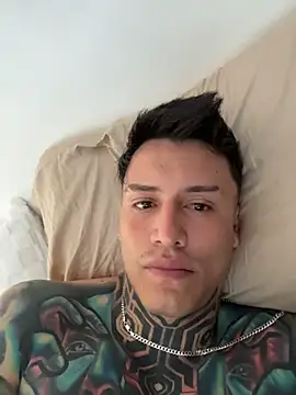 Chrissblack online show from February 15, 12:03 pm