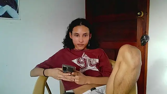 Snapshot of DeusGoth chatting on June 21, 10:23 pm DeusGoth online show from June 21, 10:23 pm