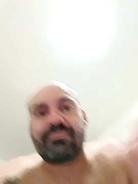 Snapshot of FreeDeLick86 chatting on July 21, 8:33 pm FreeDeLick86 online show from July 21, 8:33 pm