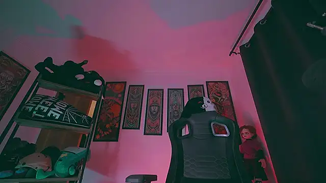 Olliver   y online show from March 15, 3:12 am