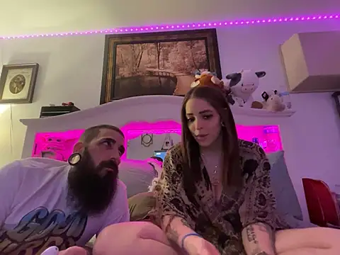 Snapshot of aria_lee1987 chatting on February 19, 2:40 am aria lee1987 online show from February 19, 2:40 am