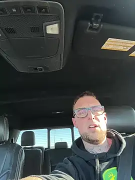 WIDBIGWHITECOCK online show from February 2, 7:34 pm