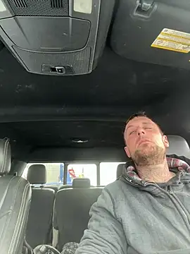 WIDBIGWHITECOCK online show from March 14, 5:51 pm