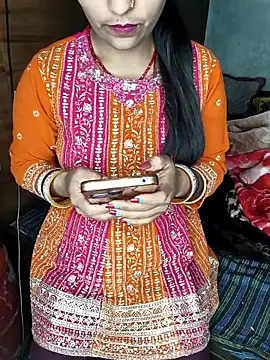 catstar143 online show from February 3, 5:18 pm