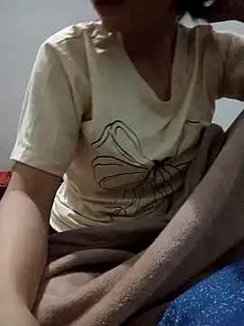 Snapshot of yumyum112 chatting on January 31, 9:35 pm yumyum112 online show from January 31, 9:35 pm