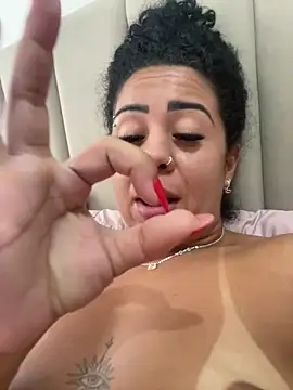 Snapshot of Cachinhossfd chatting on February 16, 5:20 pm Cachinhossfd online show from February 16, 5:20 pm