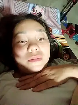 Snapshot of vanvan005 chatting on February 1, 11:14 pm vanvan005 online show from February 1, 11:14 pm