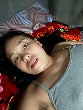 Snapshot of vanvan005 chatting on February 25, 12:09 am vanvan005 online show from February 25, 12:09 am