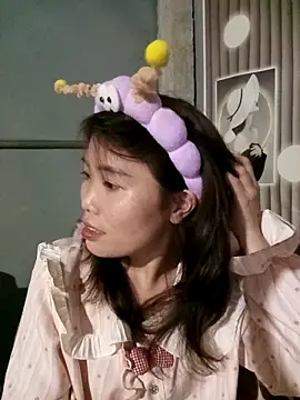 Happy sweet1 online show from January 14, 2:55 pm