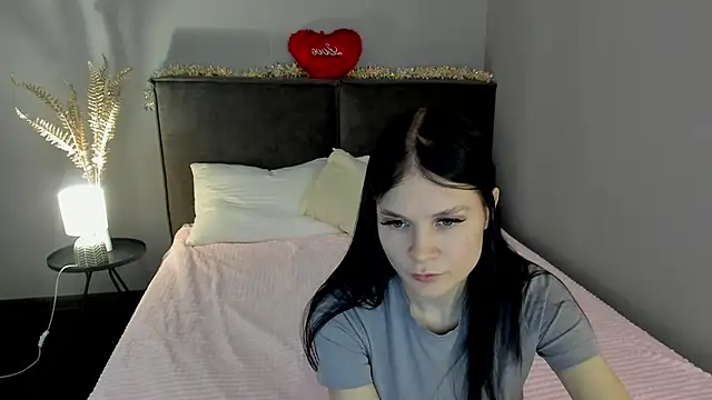 SkinyJoys online show from February 14, 1:57 am