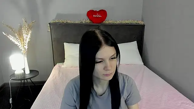 SkinyJoys online show from February 18, 1:56 am