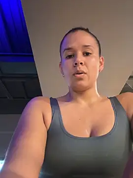 Snapshot of lannabellx chatting on February 24, 4:27 pm lannabellx online show from February 24, 4:27 pm