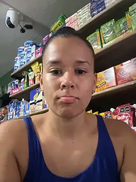 lannabellx online show from March 13, 11:55 pm