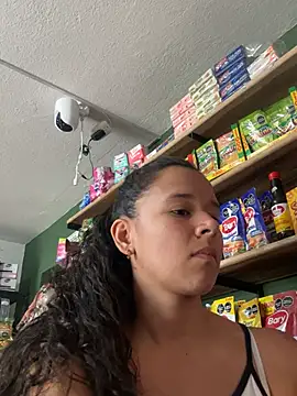 lannabellx online show from April 12, 10:04 pm